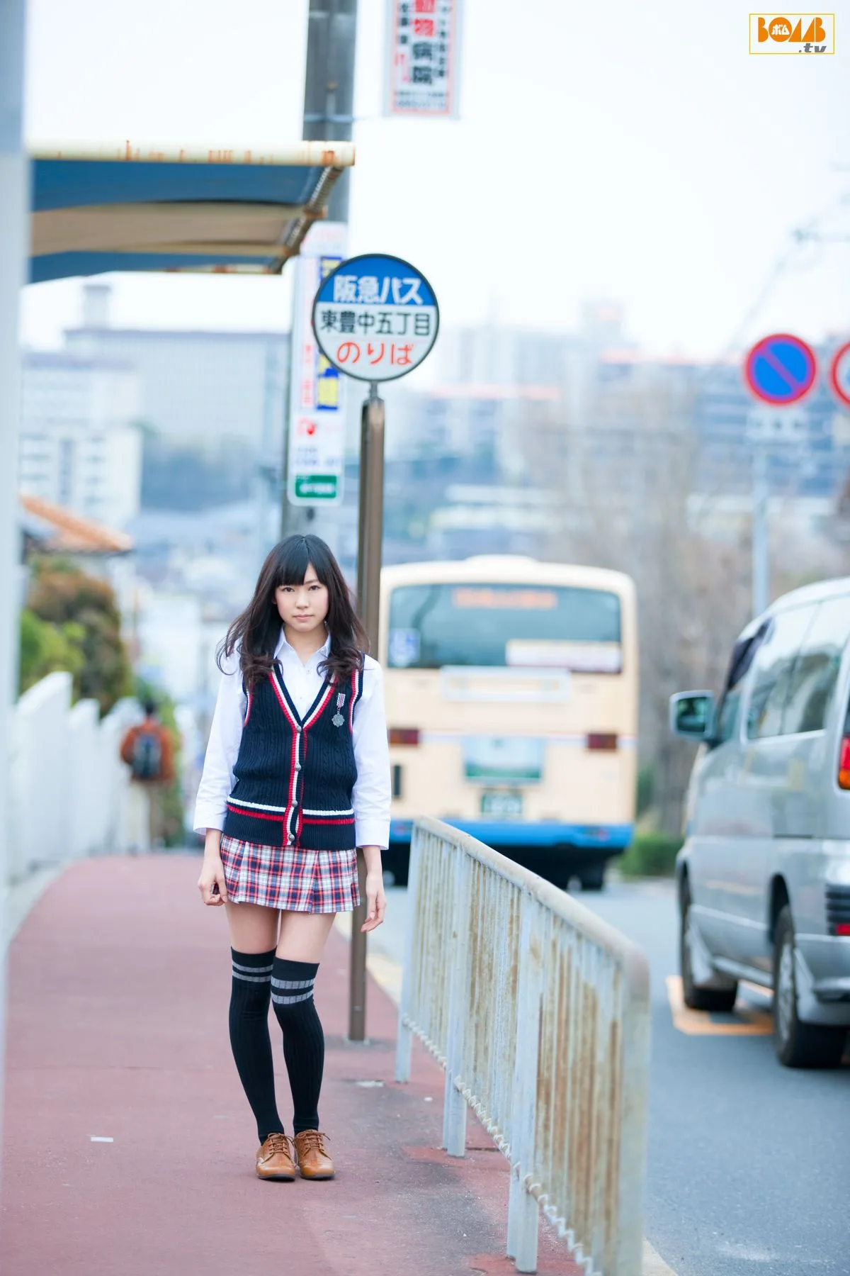 Bom.TVNhóm nhạc nữ NMB48, tháng 4 năm 2011 - 4