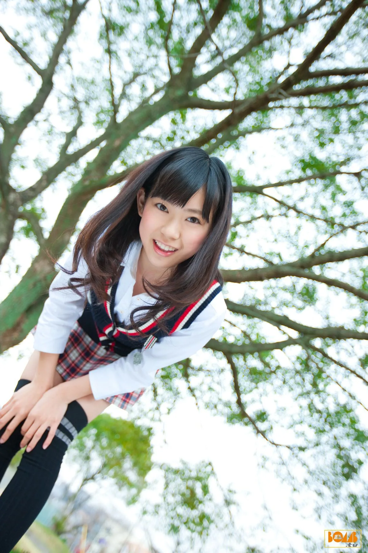 Bom.TVNhóm nhạc nữ NMB48, tháng 4 năm 2011 - 6