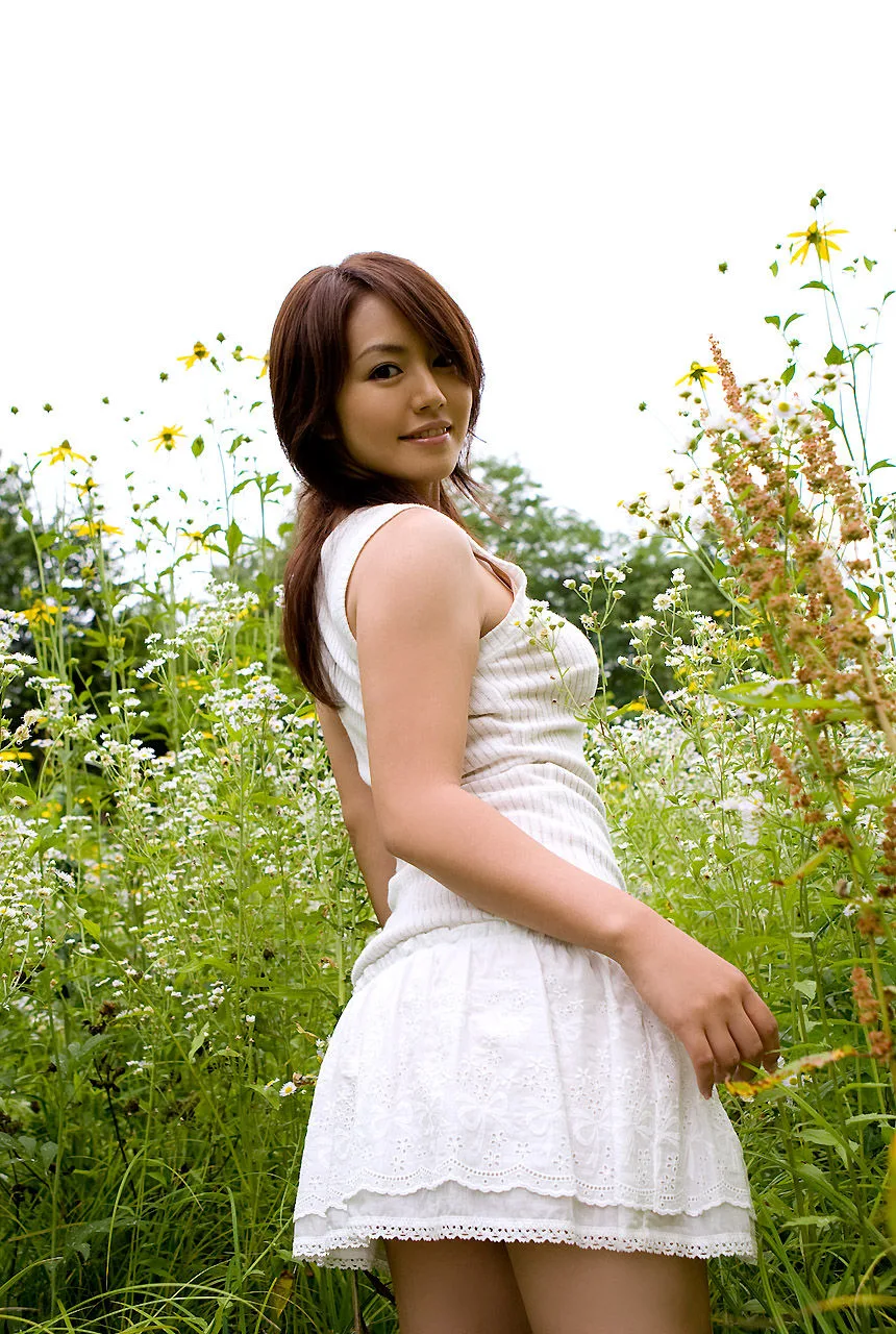 [Image.tv] Album ảnh "Thiên thần hoàn hảo" của Yuki Isoyama - 49