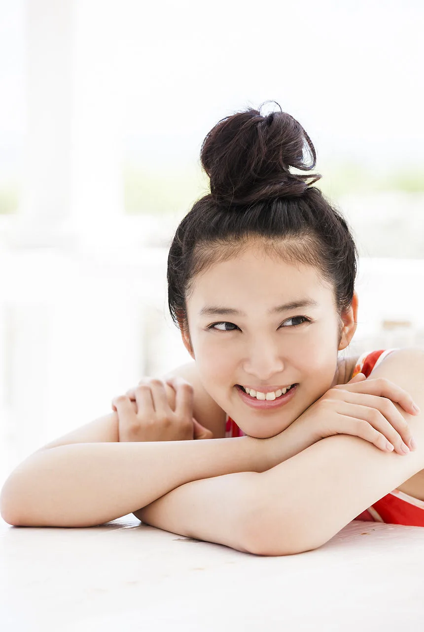 [Image.tv] Sách ảnh "Cô gái trong sáng và xinh đẹp" của Emi Takei - 6