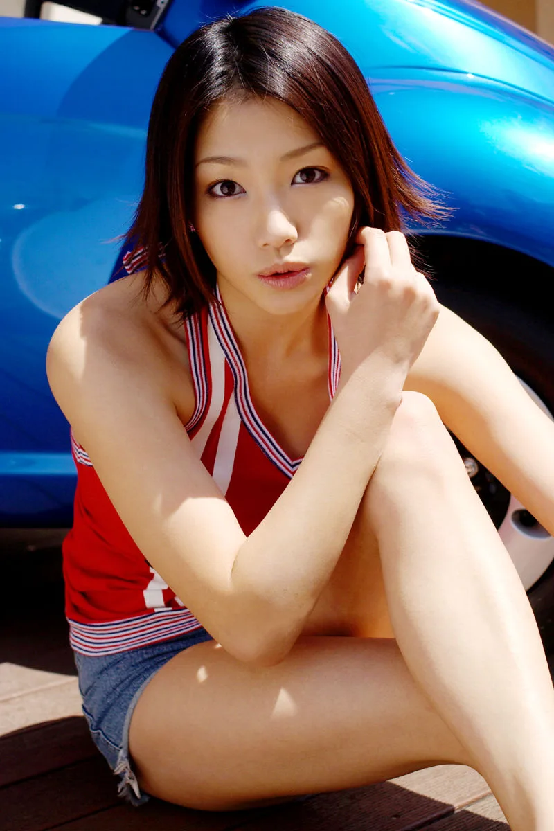 [Dành cho bên] Album ảnh Manabe Kaori/Manabe Kaori "amuse" - 2