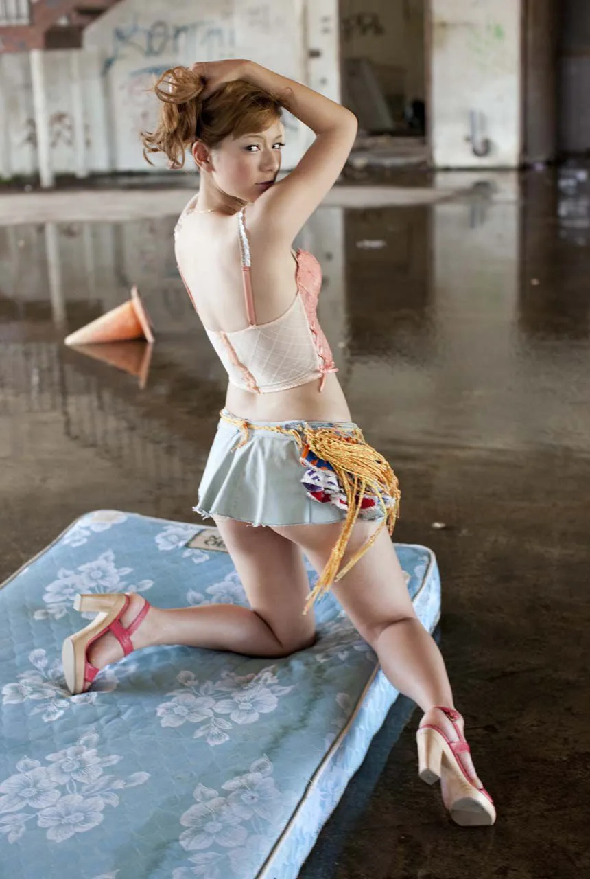 [Image.tv] Sách ảnh "Không thể không yêu" của nữ diễn viên Nhật Bản Suzanne - 31