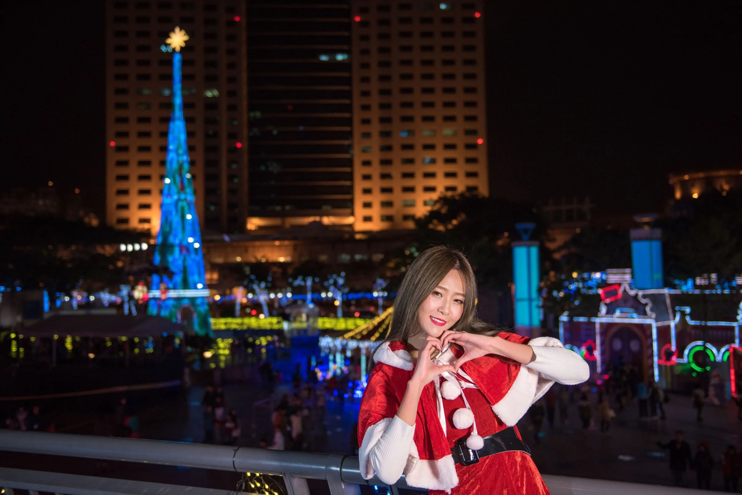 [Buổi chụp ảnh ngoài trời của Beautyleg] Winnie Xiaoxue - Bộ sưu tập ảnh đêm độ phân giải cực cao từ Công viên Giáng sinh Thành phố Đài Bắc Mới - 37