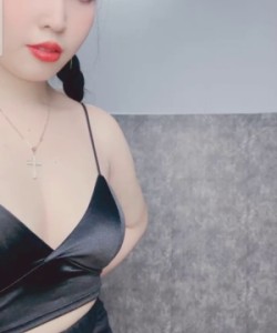 Như Ý 2002 YYLive Livestream 01/01/2024